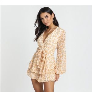 Monique playsuit in yellow floral